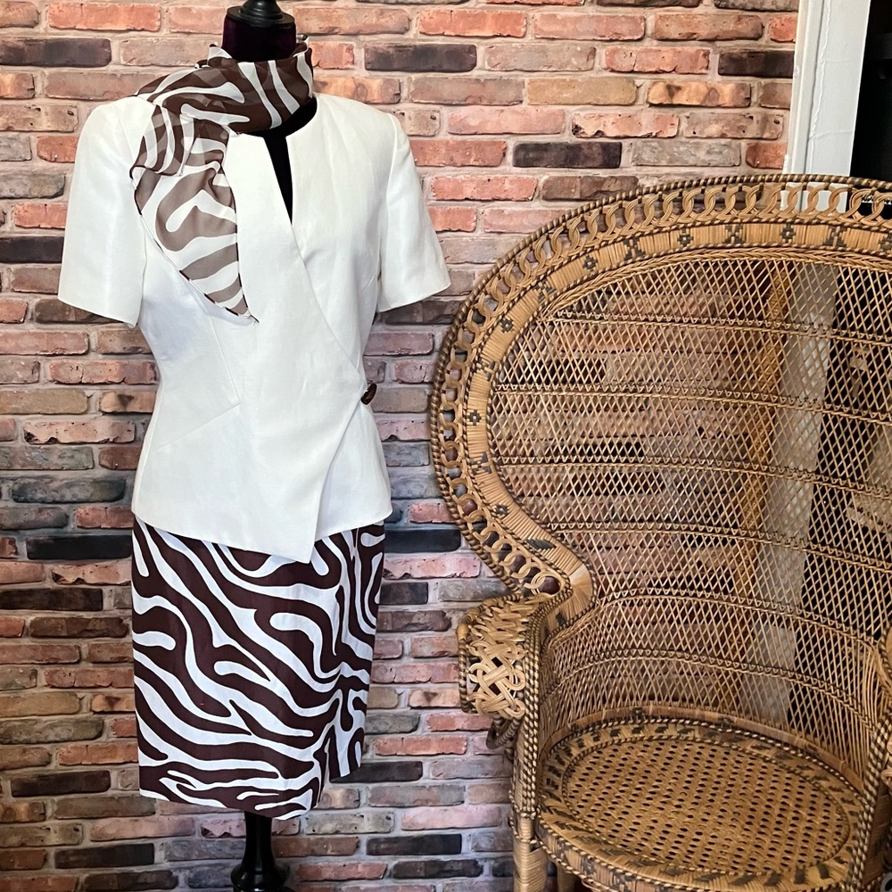 Constance Saunders Linen/Silk Suit